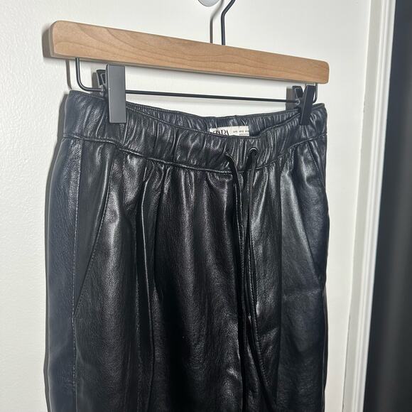 Zara Women's Black Faux Leather The Weekend Drawstring Pants Size Small - Picture 4 of 16